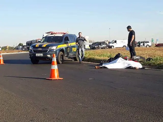 Motociclista de Miranda morre após acidente com caminhão em Paranaíba