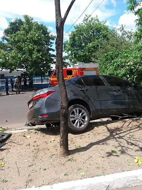 Durante atendimento de acidente de trânsito, bombeiro sofre injúria racial