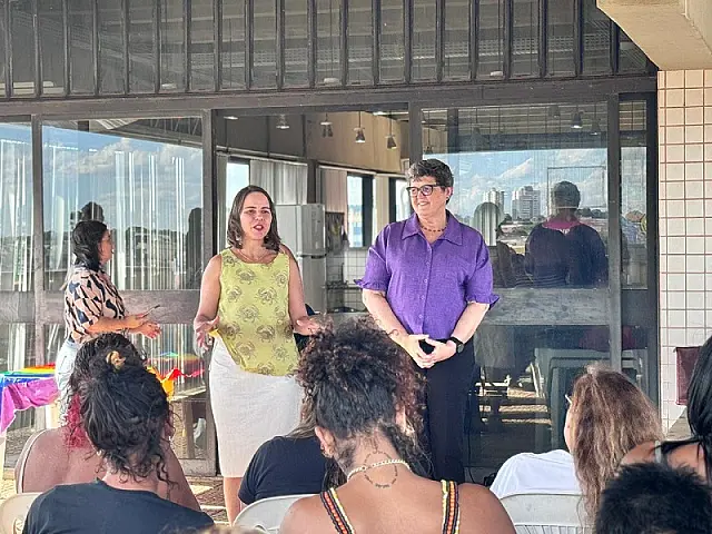 Defensoria escuta demandas da comunidade transexual e travesti de MS