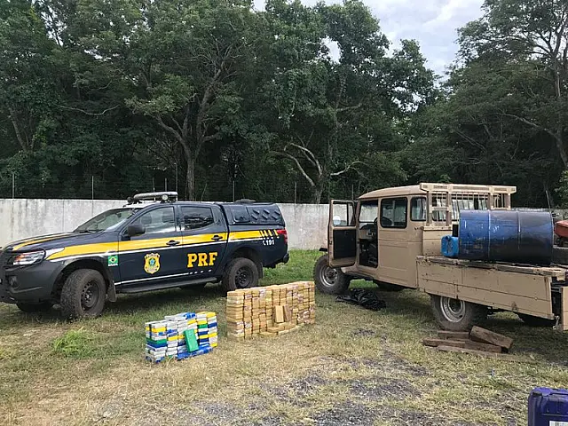 Trio é preso com 164 quilos de pasta base de cocaína em Ladário