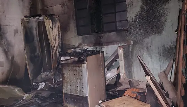 Morador morre carbonizado após incêndio em casa em MS