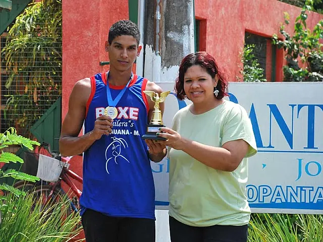 Boxeador de Aquidauana conquista título estadual