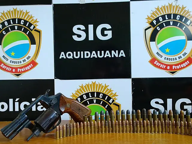 Idoso é preso após efetuar quatro disparos na região do Morrinho