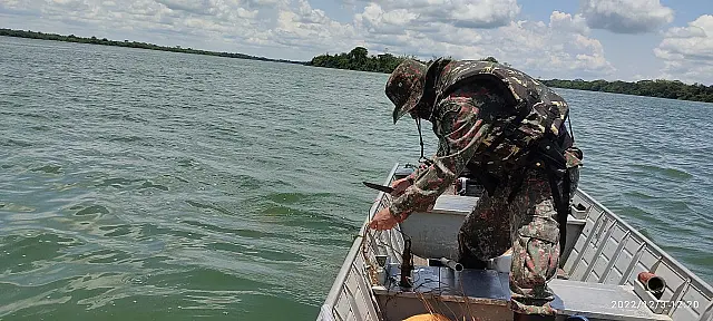PMA retira quase 400 itens de pesca proibidos em área preservada do rio Ivinhema
