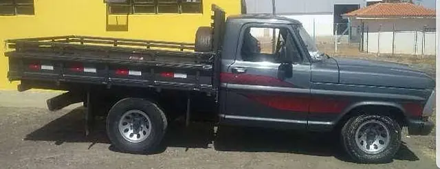 Comerciante tem caminhonete F1000 furtada no centro de Aquidauana