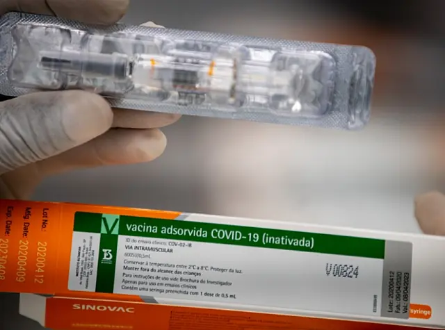 Anvisa autoriza retomada de estudos clínicos com a CoronaVac