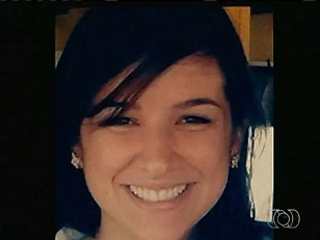 Tia nega namoro e diz que jovem morta era 'perseguida' por suspeita