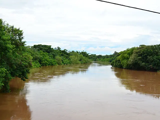 Uma semana após 'auge', nível diminui mais de três metros