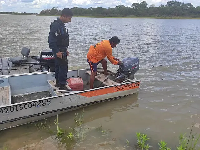 Patrulha rural de Corumbá recupera barco furtado