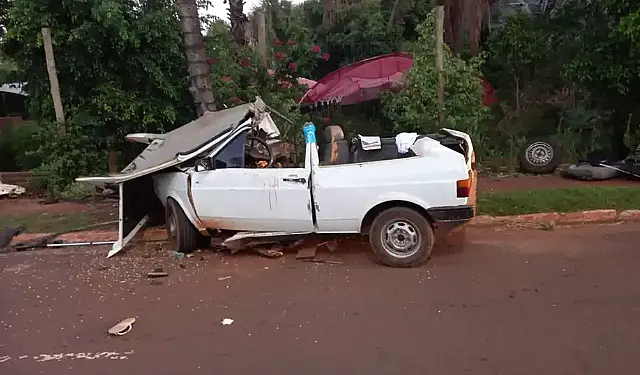 Motorista bate em árvore e passageira morre em Campo Grande