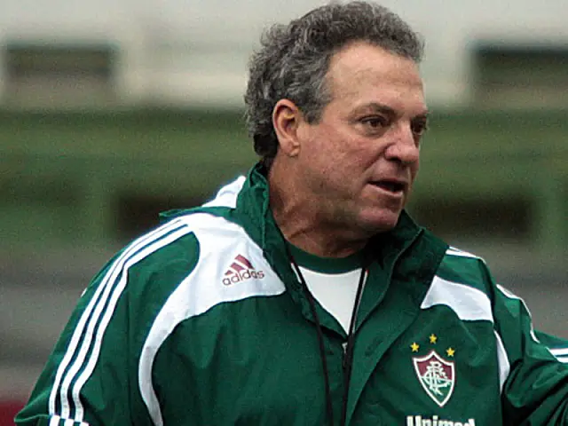 Abel Braga lidera o 'top 10' dos técnicos mais bem pagos