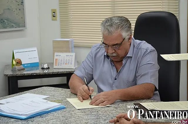 Lei autoriza repasse à Associação dos Universitários de Aquidauana e Anastácio