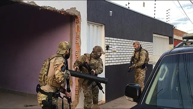 Polícia Federal faz operação contra golpes na previdência