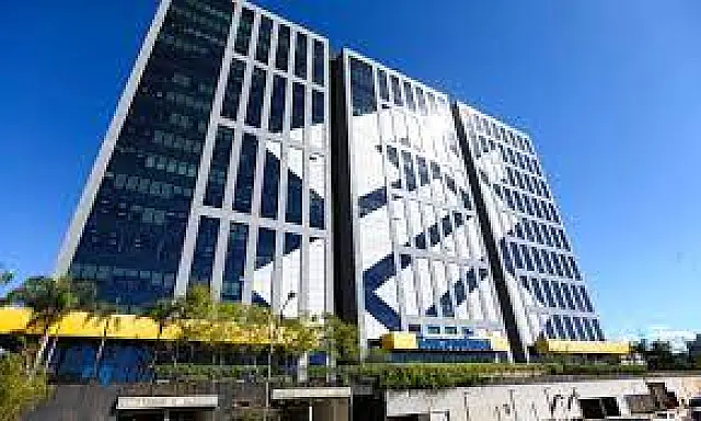 Vai usar o banco? Confira o expediente bancário no fim do ano