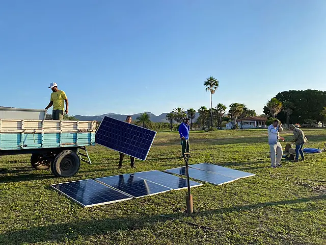 Serra do Amolar recebe placas de energia solar para captação e tratamento de água