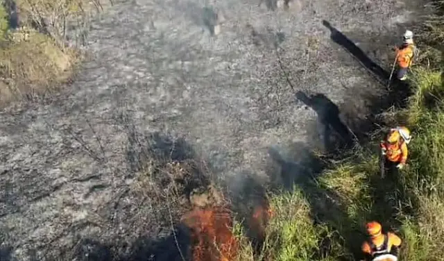 Aeronave Air Tractor auxilia combate direto ao fogo em Corumbá
