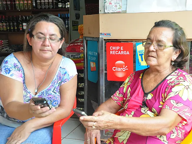 Moradoras de Camisão reclamam de problema em sinal de operadora