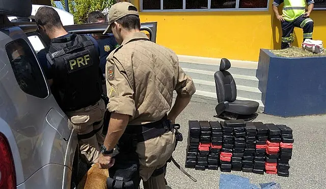 PM preso com 104 quilos de crack foi dispensado por questões de saúde