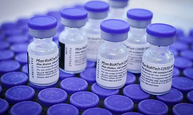 Cientistas norte-americanos apoiam vacina da Pfizer em crianças de 5 a 11 anos