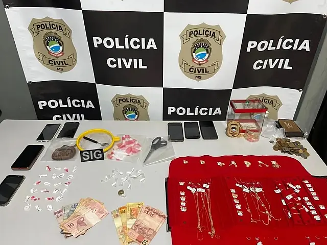 Operação 'Boas Festas' fecha duas bocas de fumo em Ladário