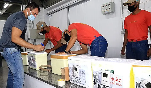 Décima remessa de vacinas começa a ser distribuída nesta sexta-feira aos municípios