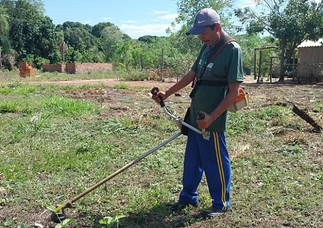Curso de roçadeira capacita moradores da Aldeia Morrinho em Miranda