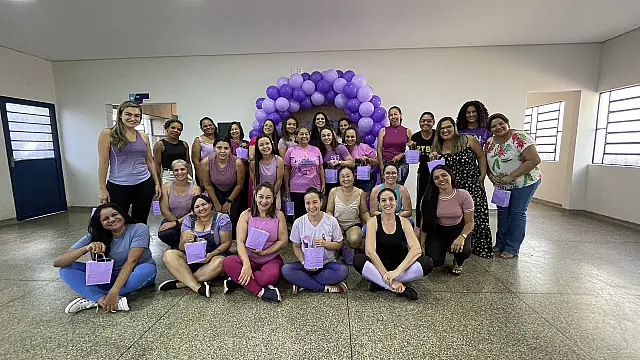 Prefeitura de Terenos realiza ação do Agosto Lilás com servidoras municipais