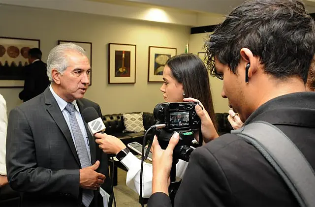 Reinaldo e Riedel discutem emendas com bancada federal em Brasília