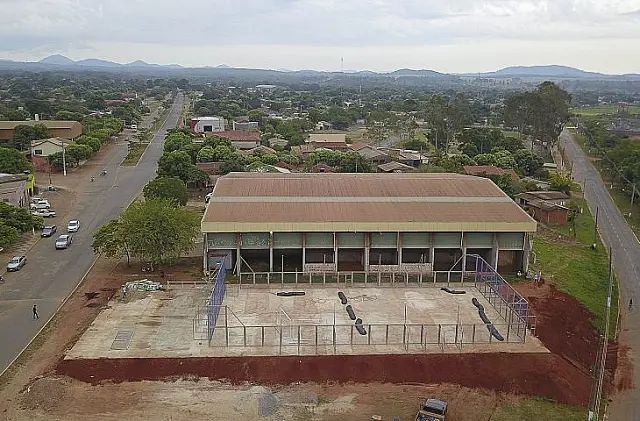 Fundesporte entrega em fevereiro arena poliesportiva de Bonito