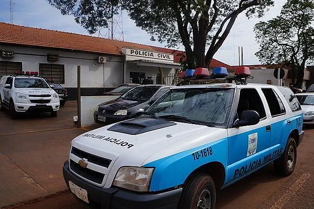 Funcionário de lotérica é rendido por homem armado e R$ 34 mil são roubados