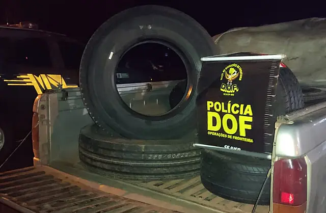 Camionete carregada com pneus contrabandeados é apreendida na MS-164