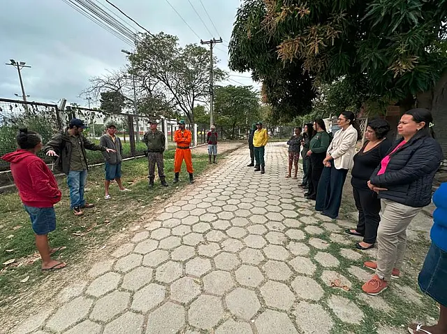 Onças perto de casas mobilizam ações em Corumbá