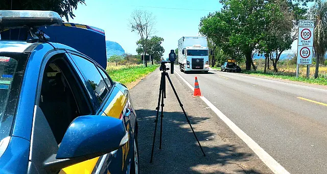 PRF pede atenção redobrada a quem vai pegar as BRs 262 e 419 no feriadão