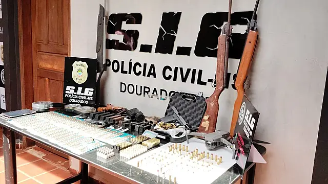 Polícia apreende arsenal com suspeitos de assassinar pecuarista em Sete Quedas