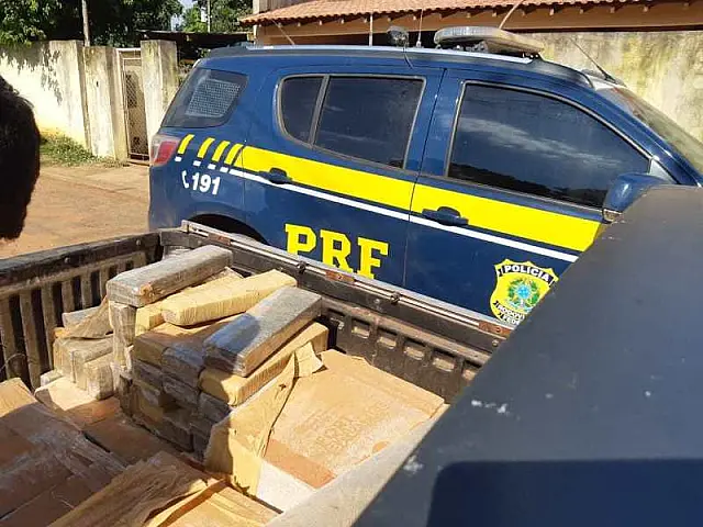 Motorista foge e abandona 310 quilos de maconha em Anastácio