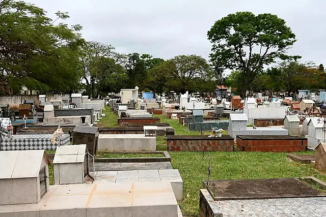 Brasil teve 1,3 milhão de óbitos de agosto de 2021 a julho de 2022