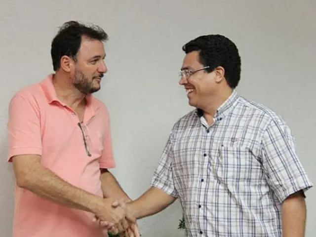 Assomasul: Douglas e Waldeli registram chapas à presidência