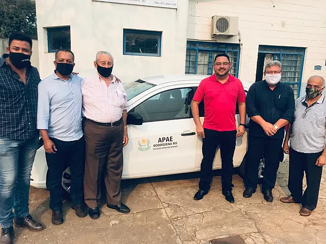APAE de Bodoquena recebe veículo com emenda de Felipe Orro
