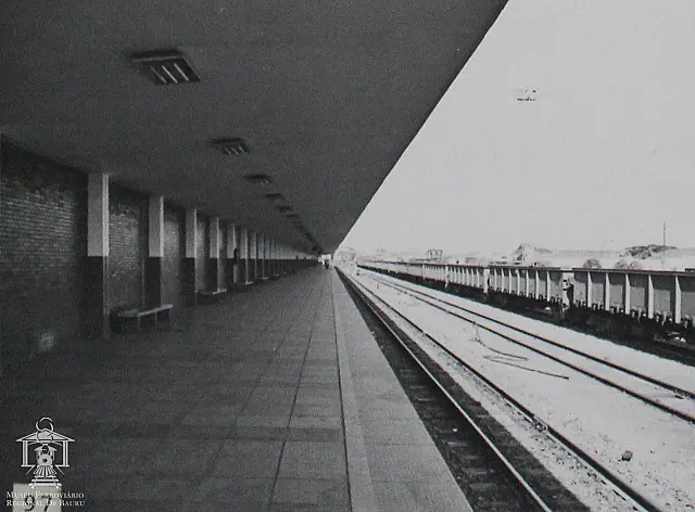 Abandonado em estação ferroviária há quase 50 anos, mecânico ainda não sabe o paradeiro dos pais