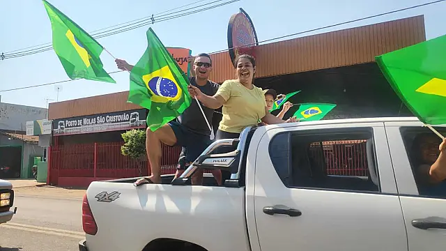 Protestos pró-Bolsonaro tomam as ruas de Aquidauana