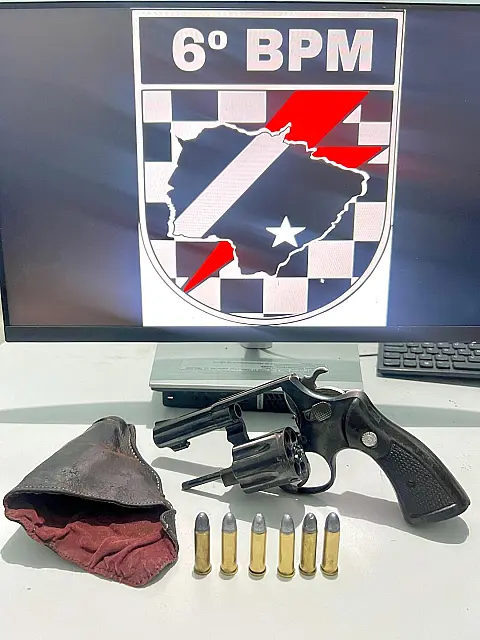 Polícia Militar apreende revólver durante operação em Corumbá