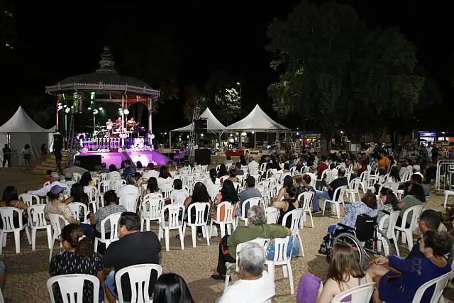 Seresta Especial de Dia dos Pais terá show dos Golden Boys em Corumbá