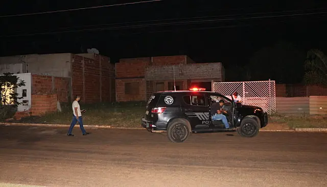 Corpo de homem com marcas de tiro é encontrado em construção abandonada em Chapadão