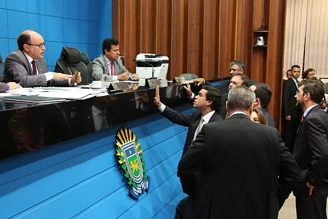 Com voto de Minerva, arquivado PL que proíbe pesca do Dourado