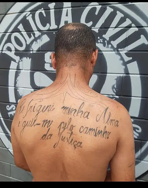 Foragido da Justiça é preso ao negociar celular furtado
