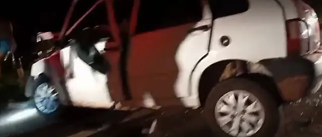 Colisão frontal na BR-060 deixa uma mulher morta e duas feridas em Sidrolândia