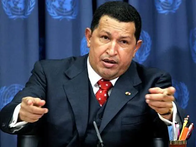 Em discurso, Hugo Chávez diz que está tratando um câncer