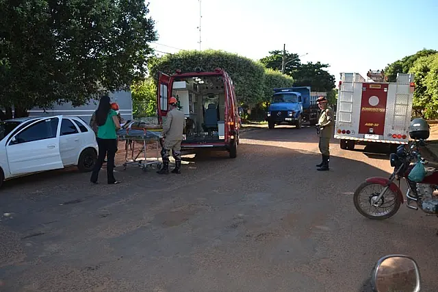 Motociclista avança preferencial, colide com moto e foge sem prestar socorro