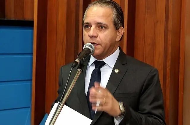 Pedófilos poderão ser proibidos de prestar concurso público