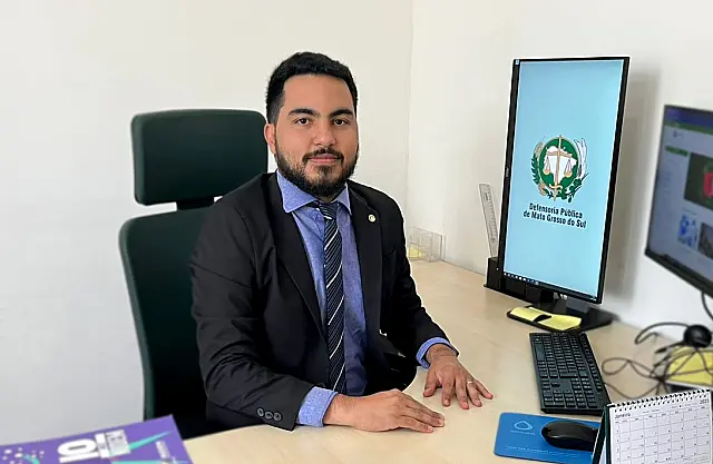 Defensoria consegue suspender descontos indevidos na aposentadoria de idoso de Ladário